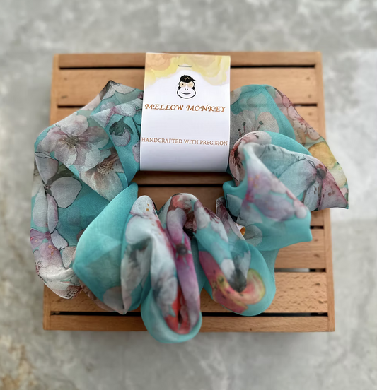 GLADIOLUS ORGANZA SCRUNCHIE