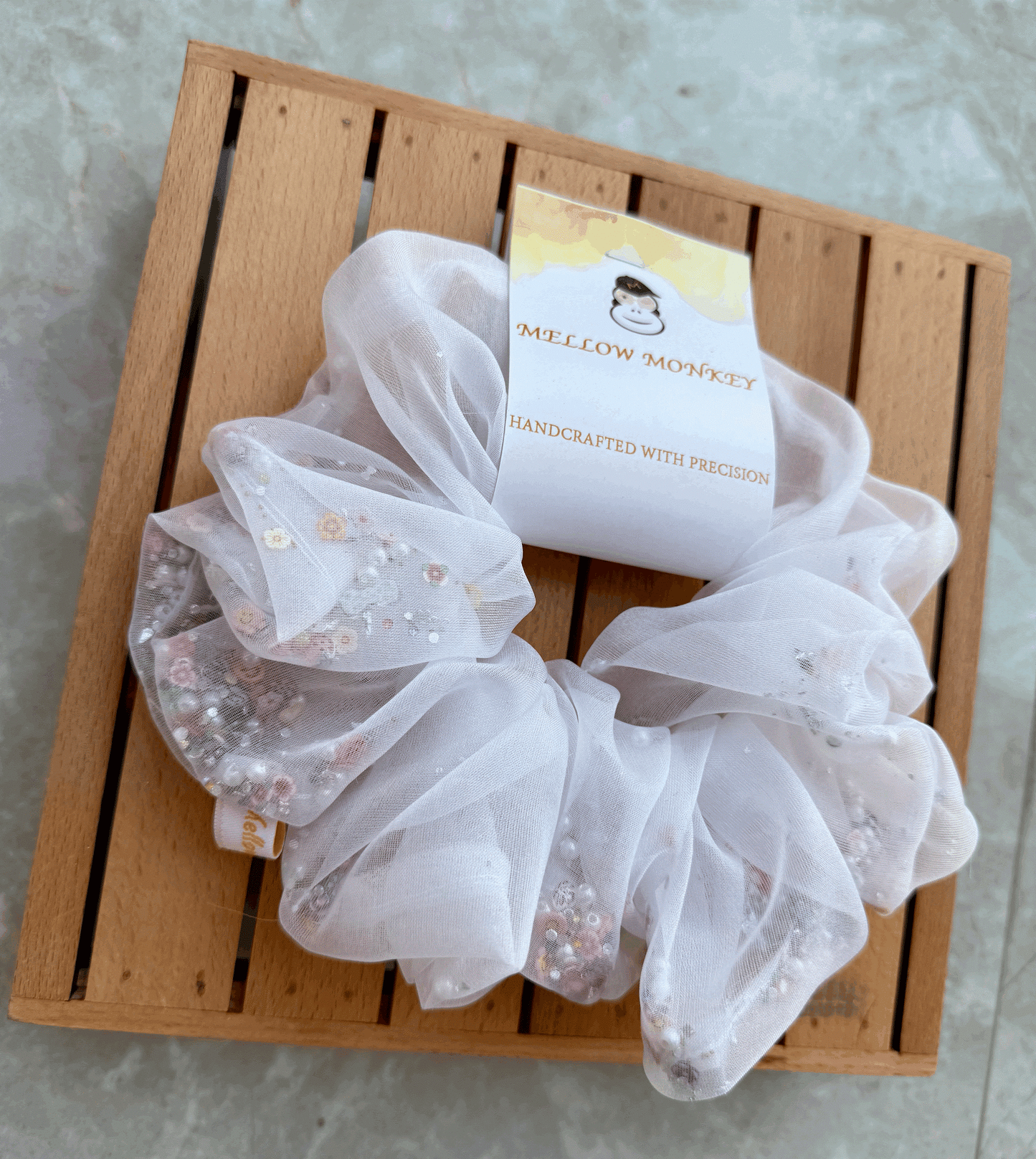 JASMINE ORGANZA SCRUNCHIE