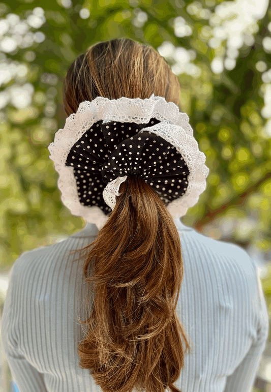GARDENIA GIANT SCRUNCHIE