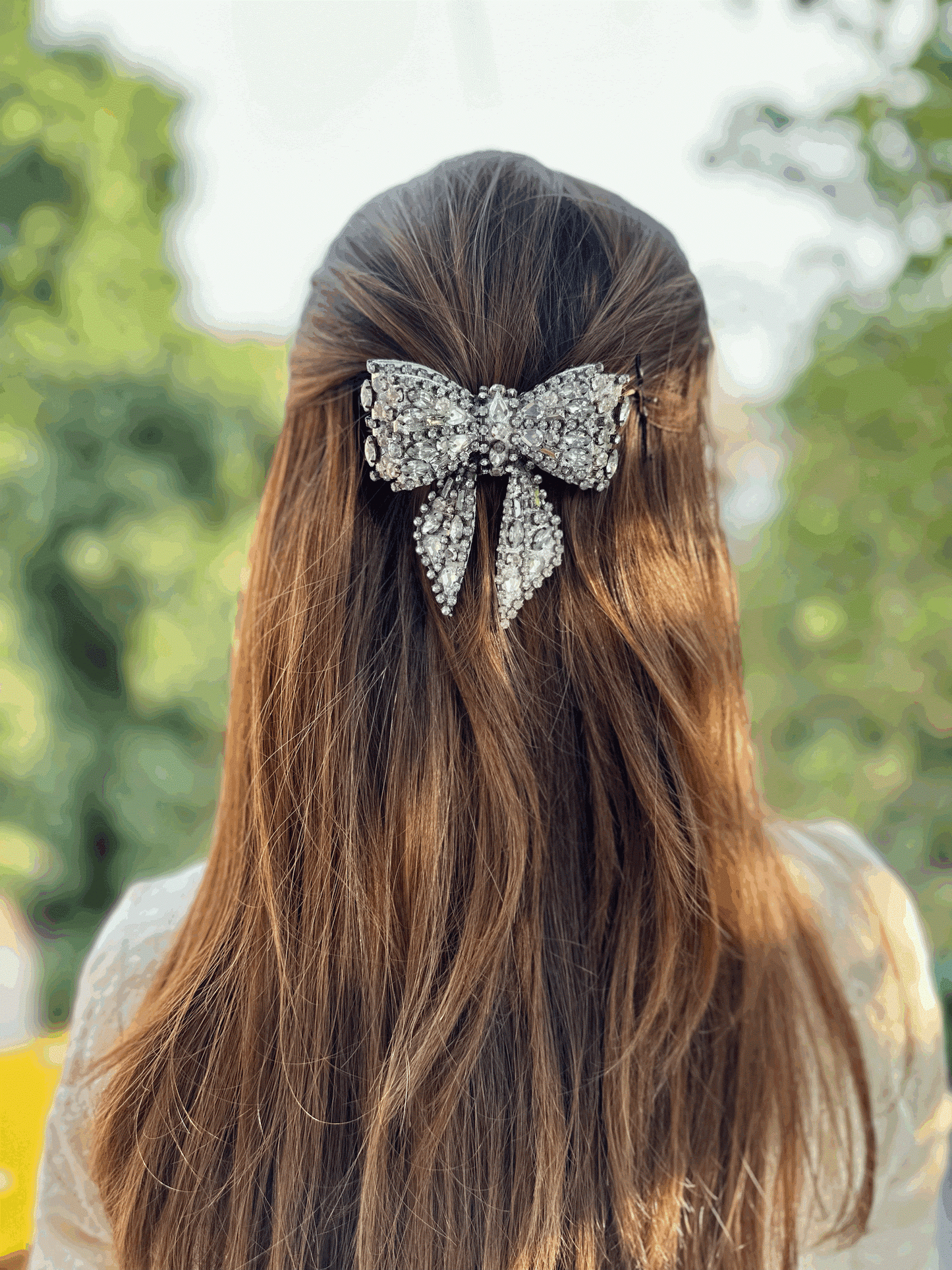 CITRINE CRYSTAL BEJEWELLED BOW