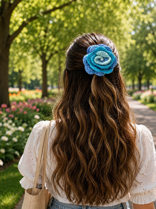 SEA MIST CROCHET BOW