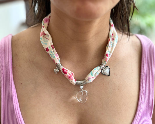 LOVERS PARADISE CHARM NECKLACE