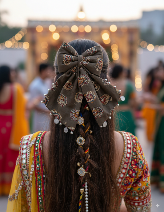 RANG BARAS PIGTAIL BOW