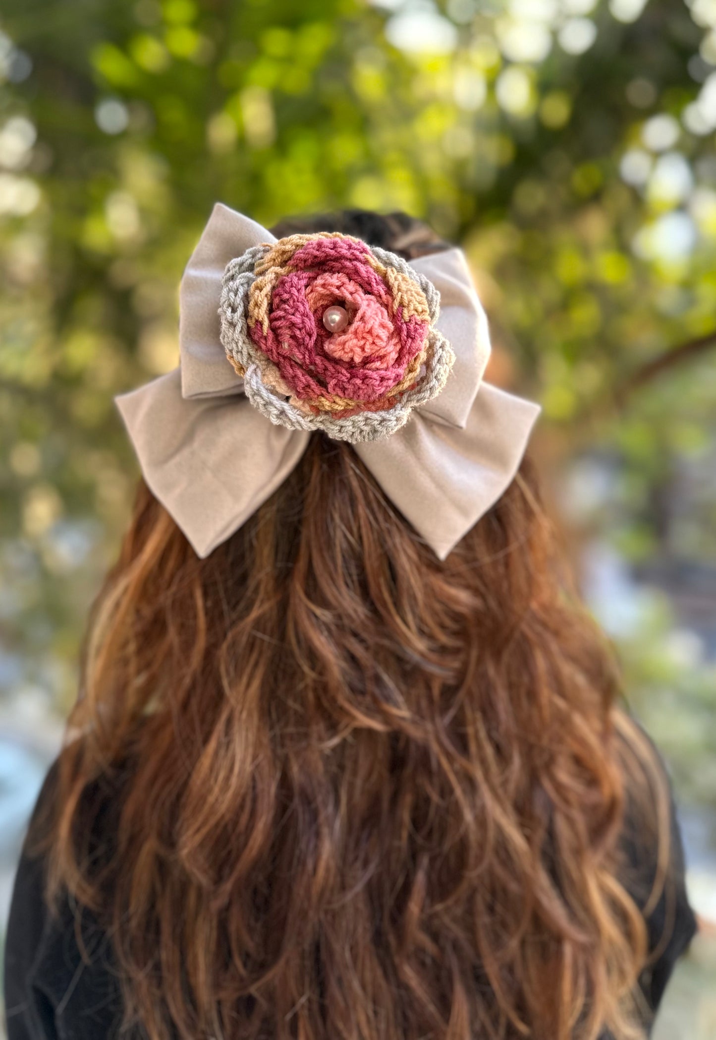 PEONY PIGTAIL BOW