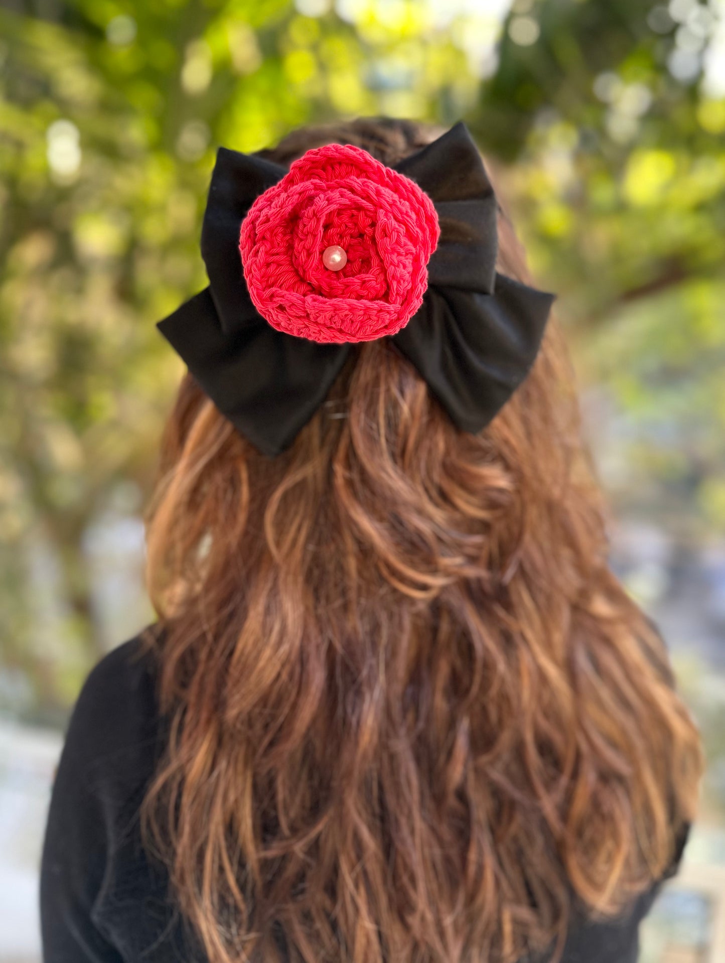 BLACK ROSE PIGTAIL BOW