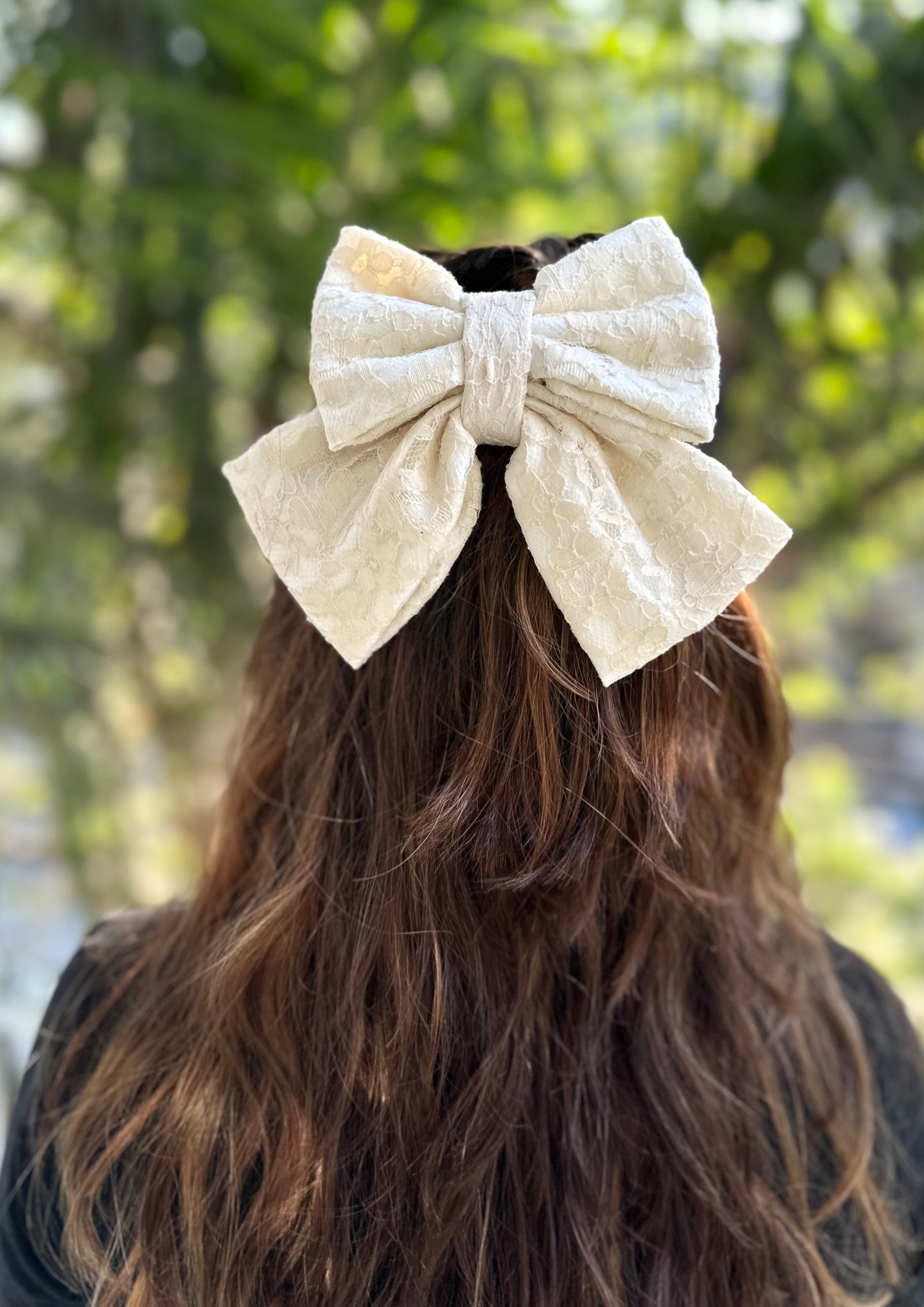 BUTTERSCOTCH PIGTAIL BOW