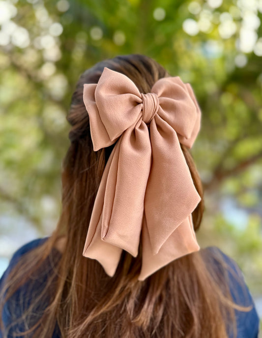CINNAMON PIGTAIL BOW