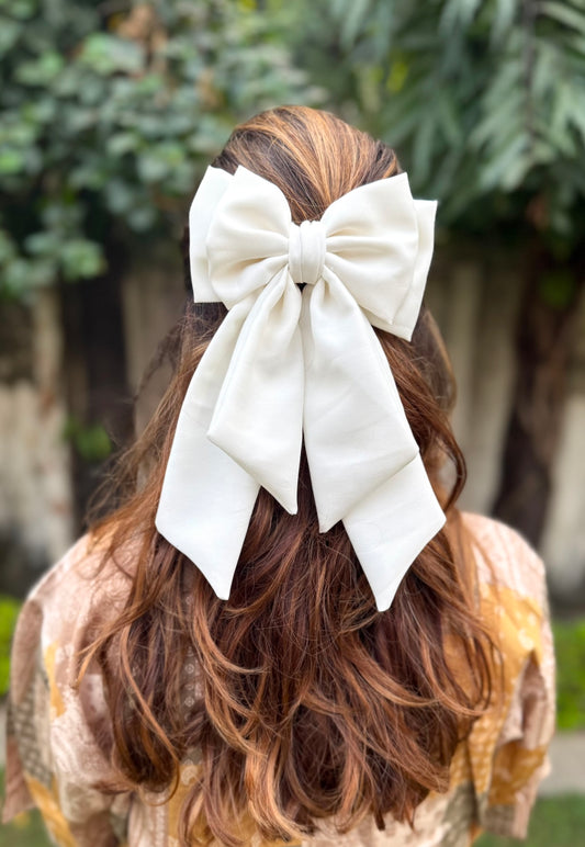 MOON FLOWER PIGTAIL BOW