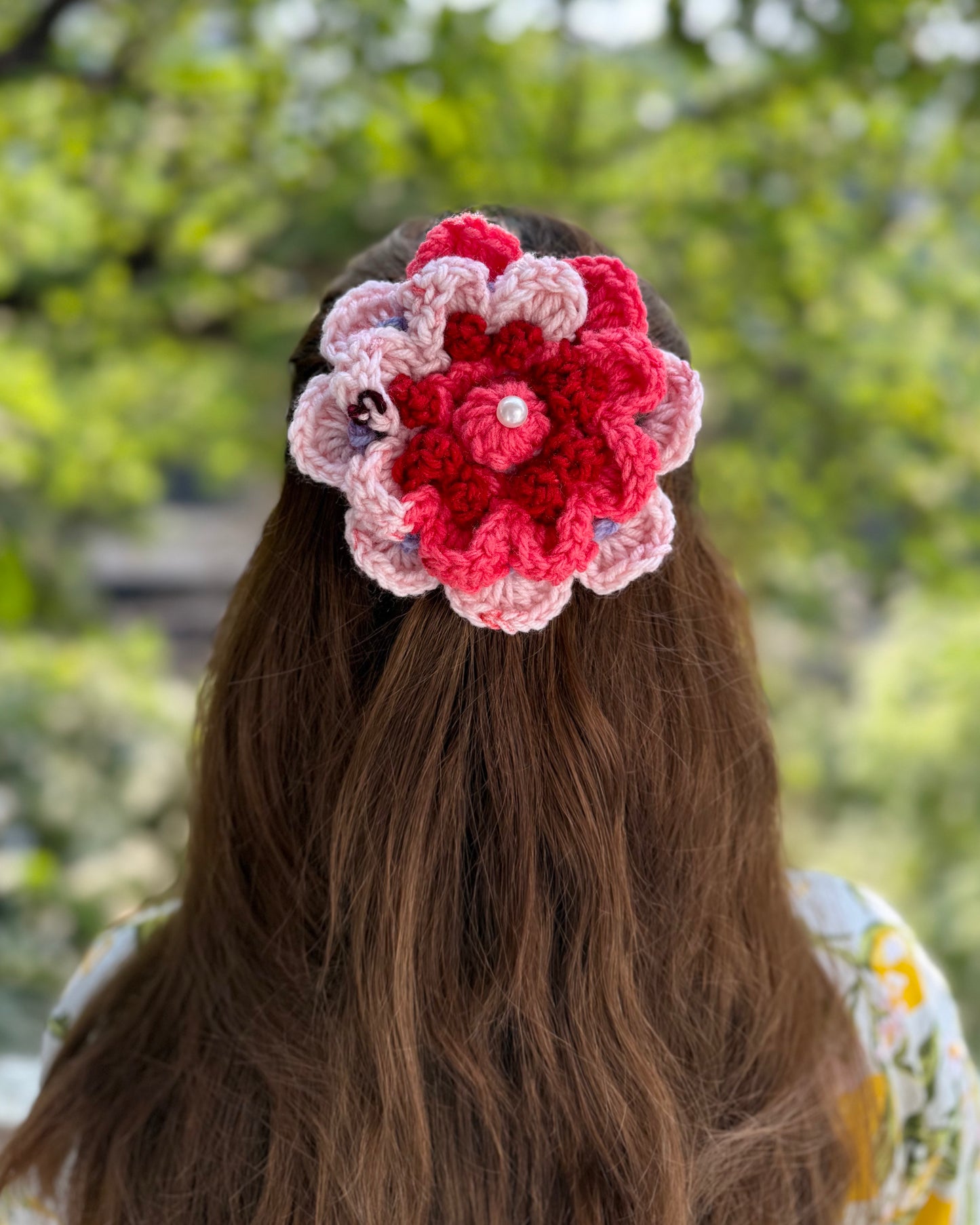 POPPY CROCHET BOW