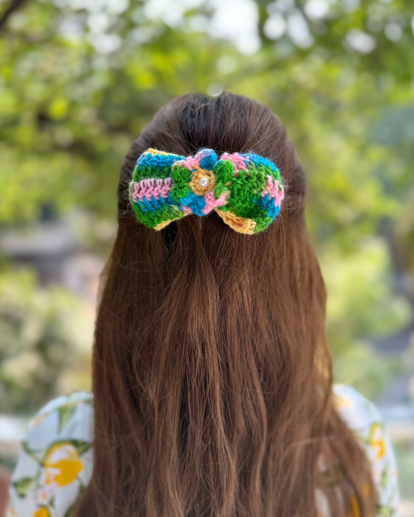 SPIDER CROCHET BOW
