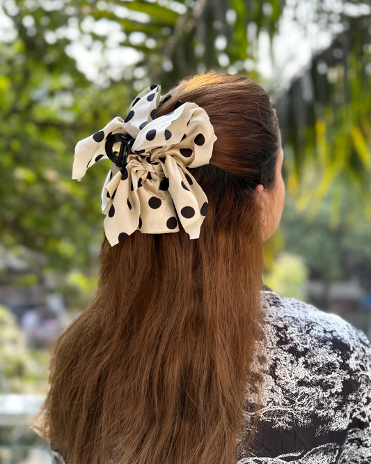 POLKA DOT HAIR CLAW