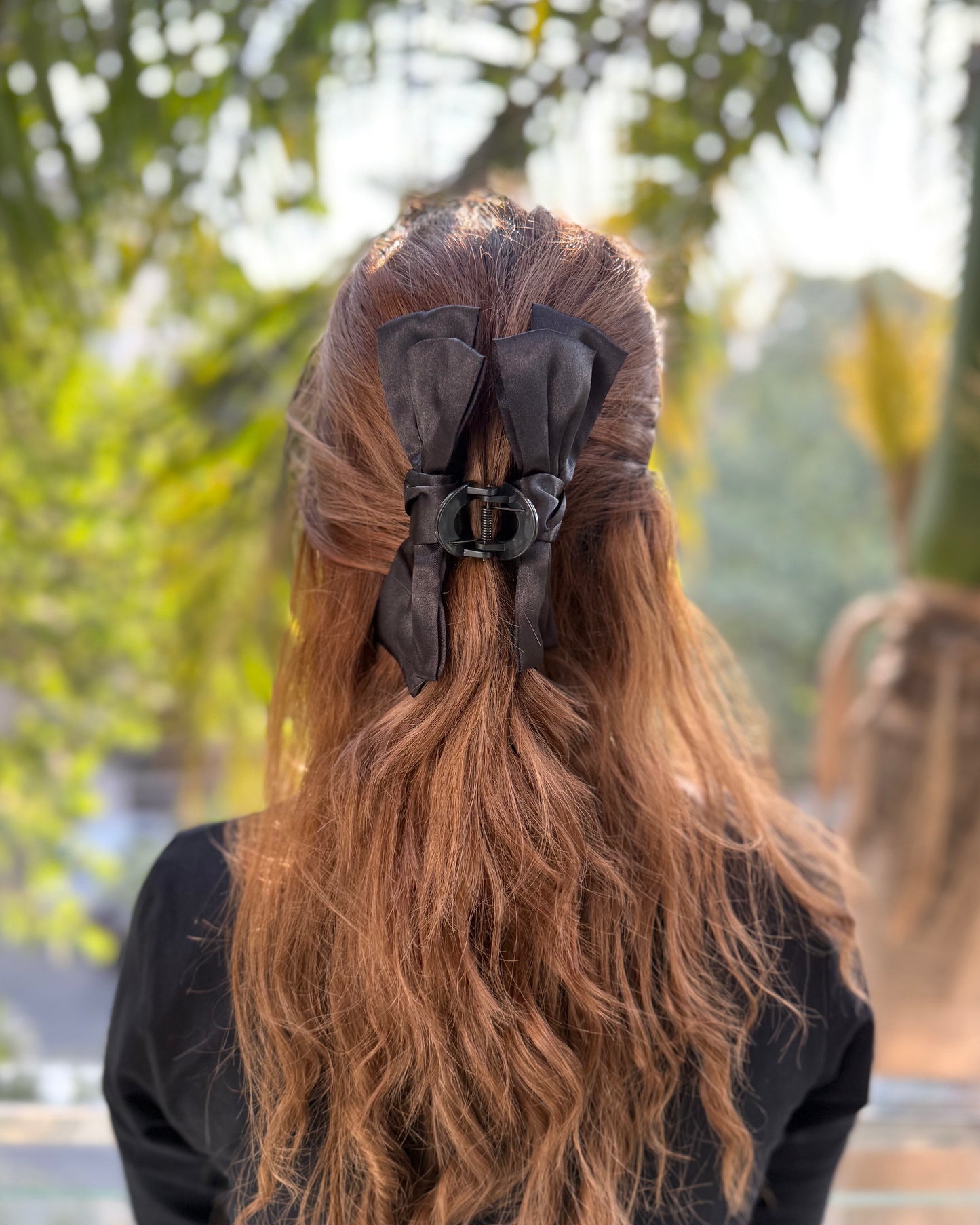 BLACK SUEDE HAIR CLAW