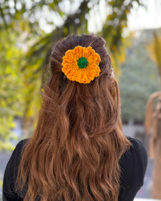 HIBISCUS CROCHET BOW