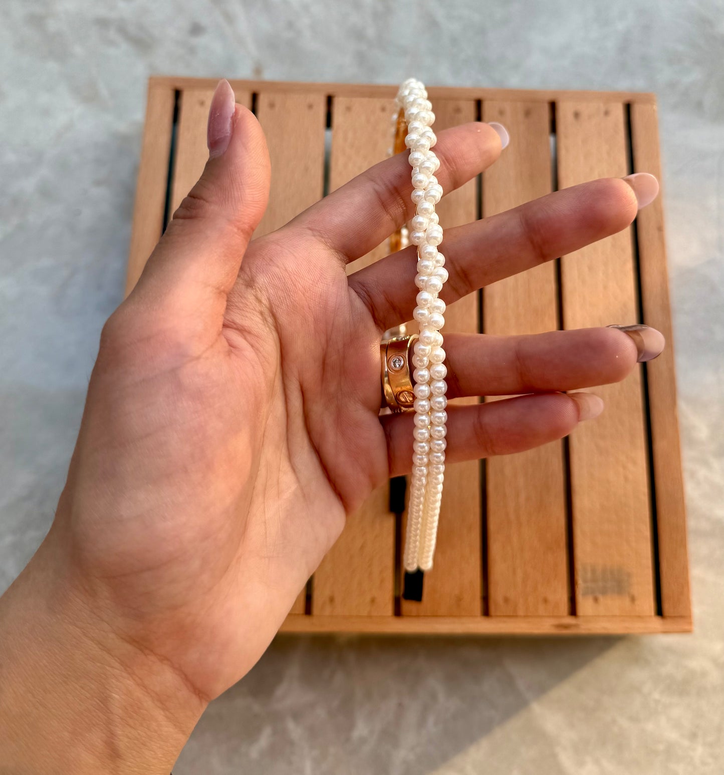 WHITE BEADED HEADBAND