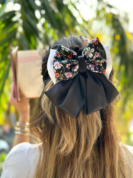 FLORAL PIGTAIL BOW