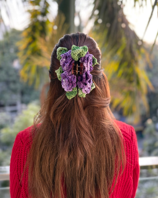 LAVENDER HAIR CLAW
