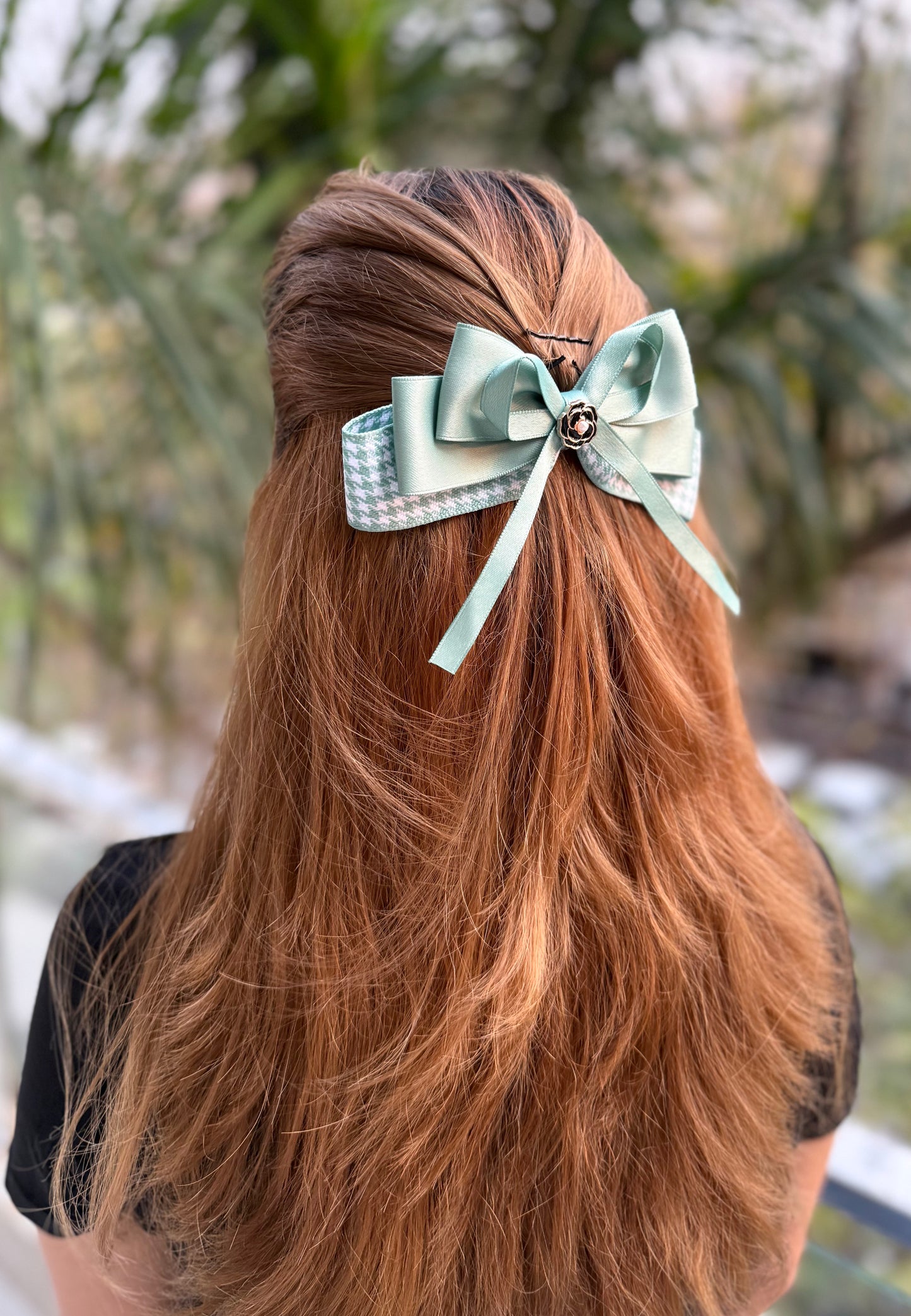 AMARANTH CLASSIC BOW