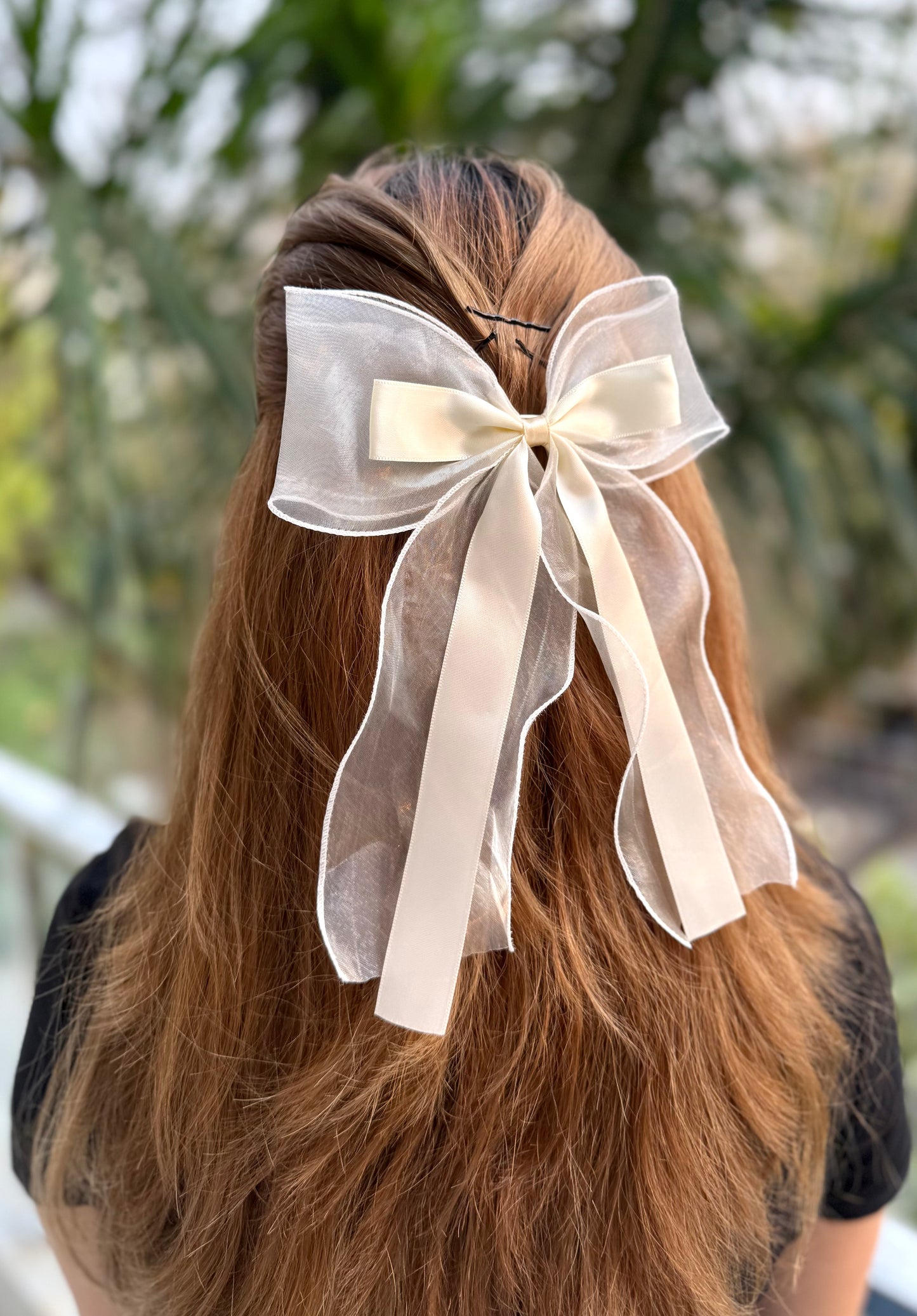 CAMELLIA PIGTAIL BOW
