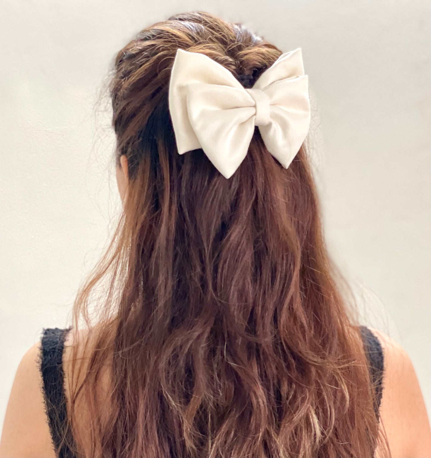 CASHEW CLASSIC BOW