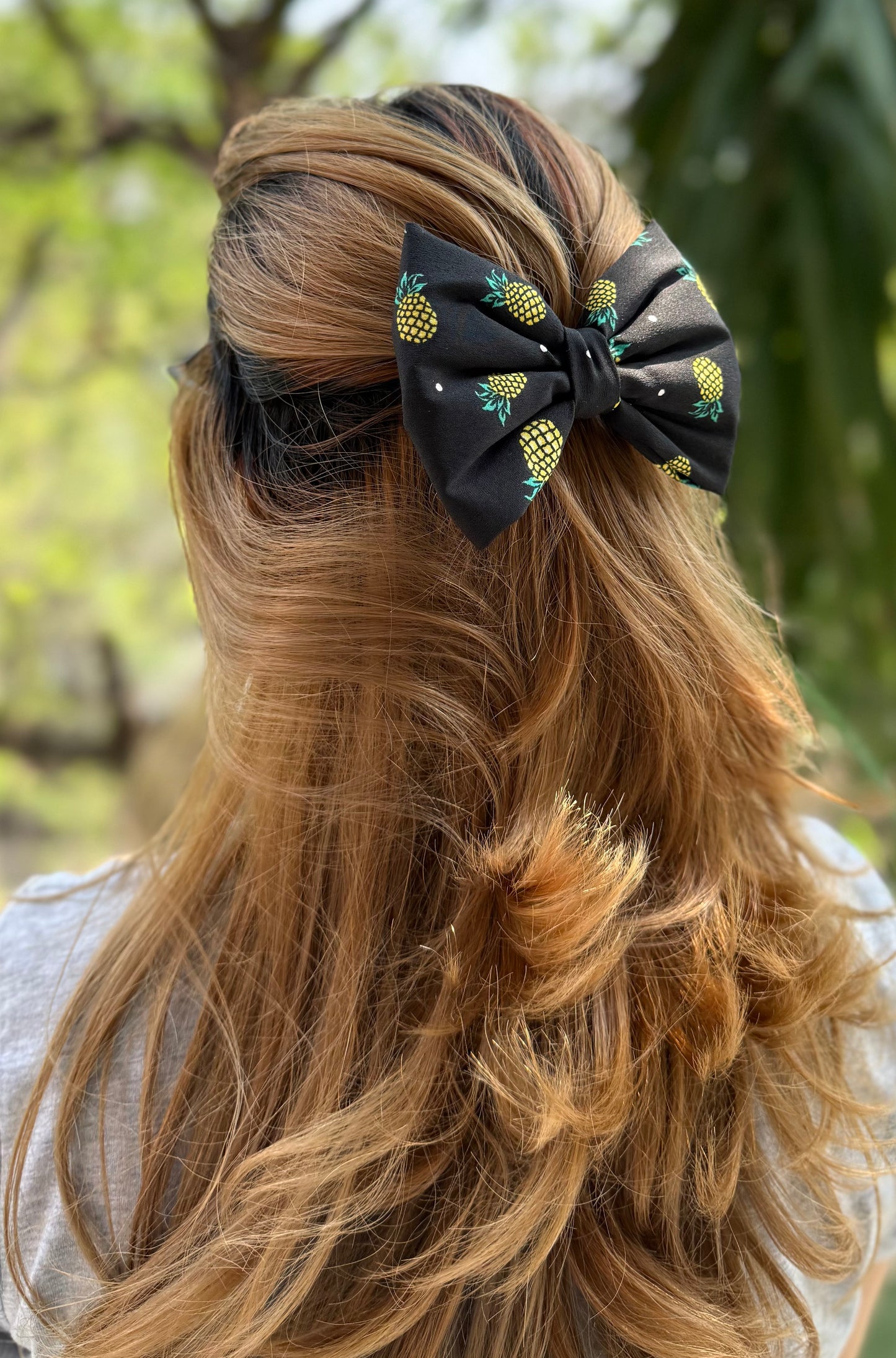 PINEAPPLE CLASSIC BOW