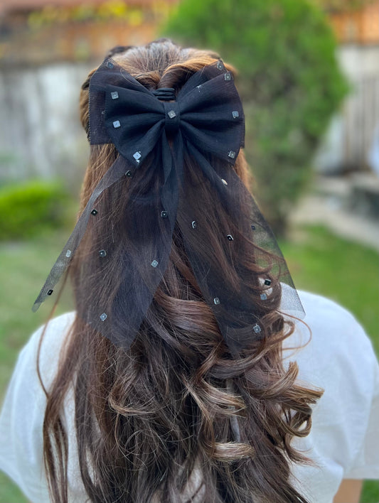 BLACK PEARL PIGTAIL BOW