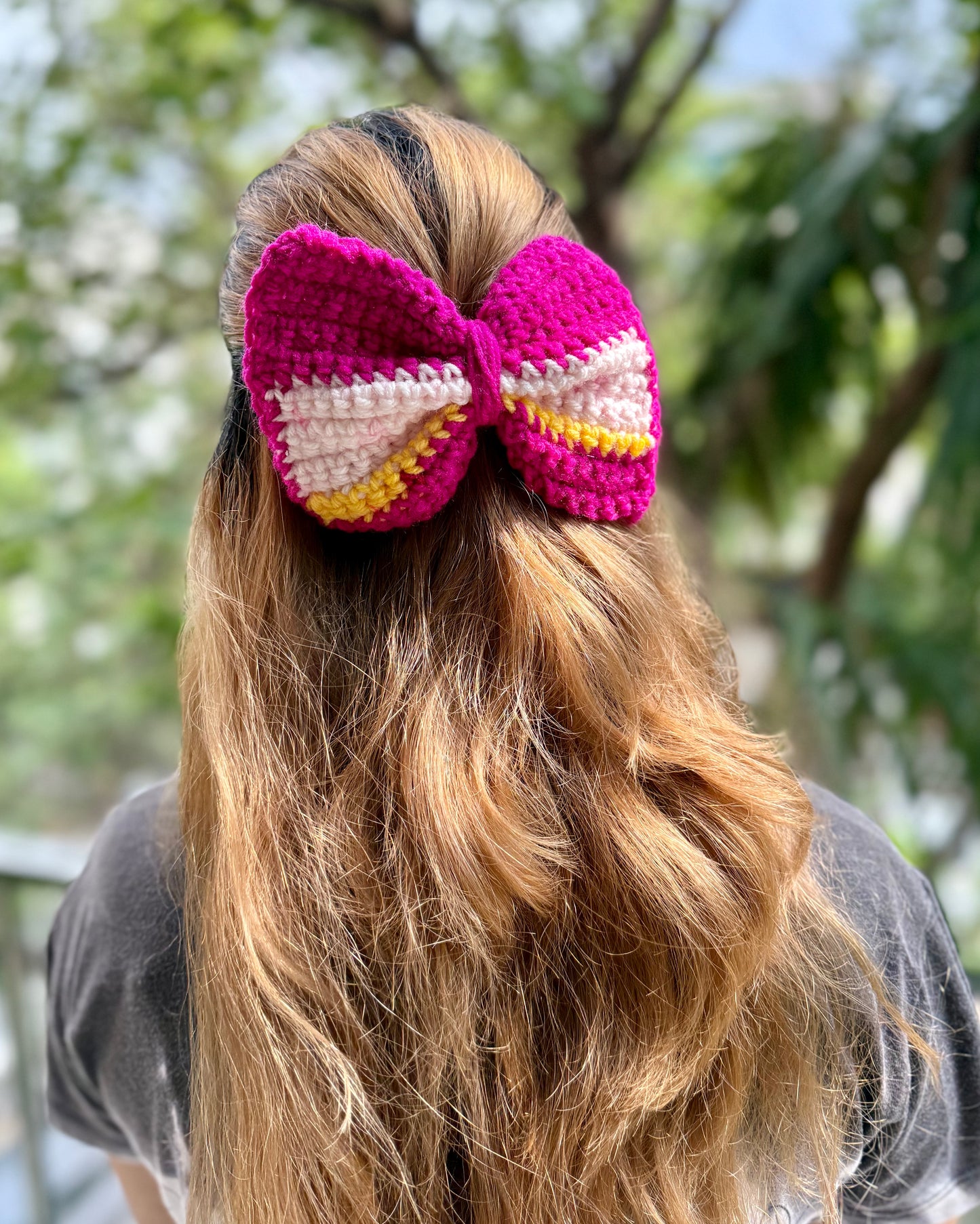 PHLOX CROCHET BOW