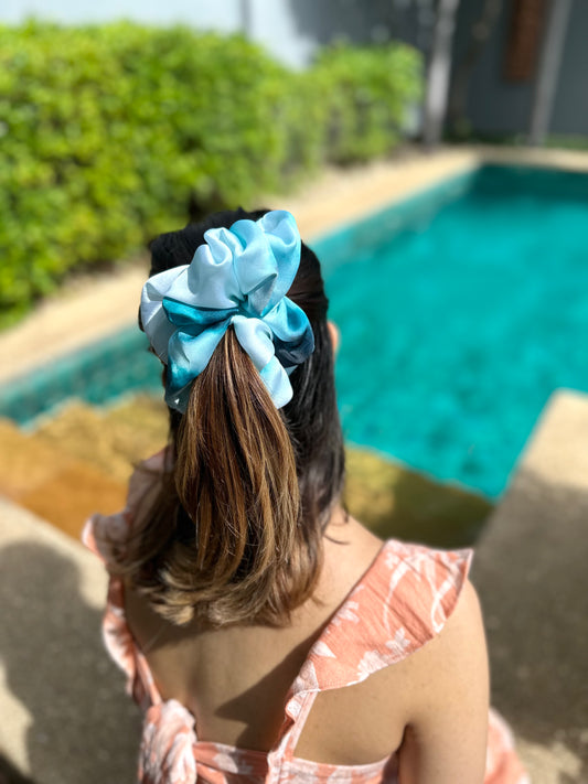 OCEAN BREEZE SATIN SCRUNCHIE