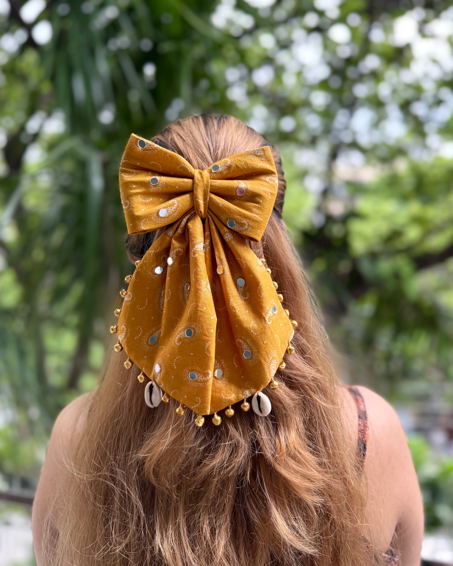 RANG PEELA PIGTAIL BOW