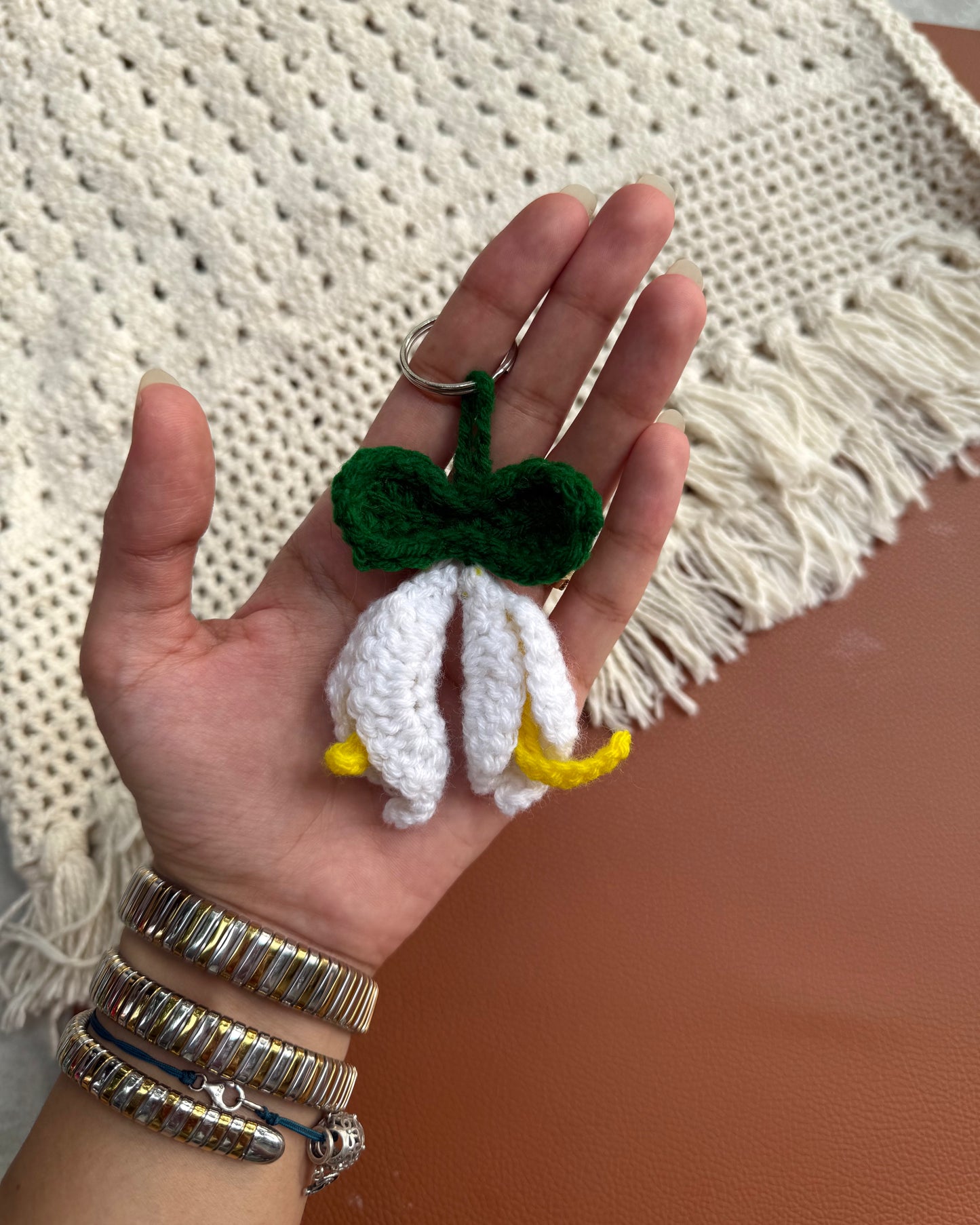 DAISY KEYCHAIN