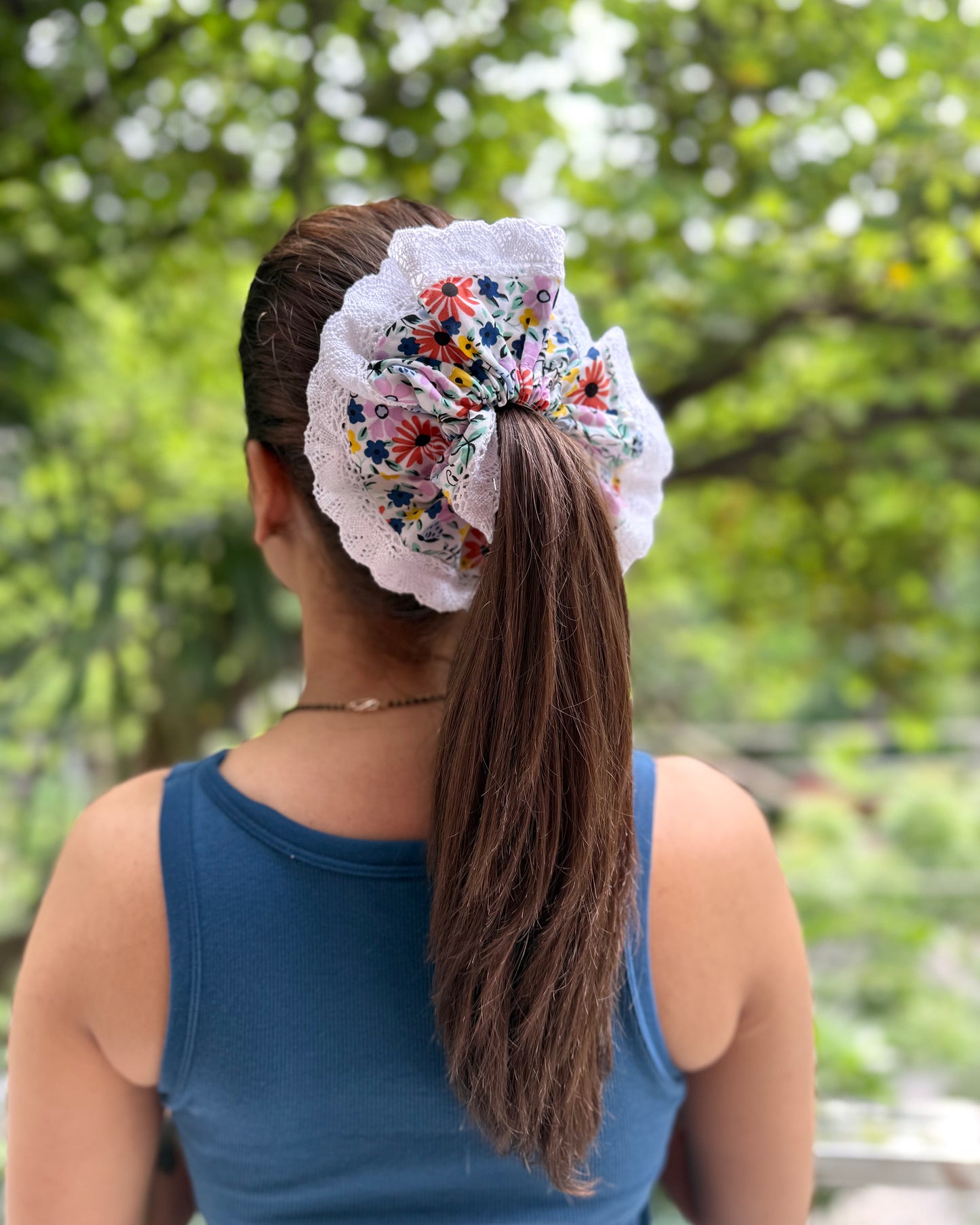 BELLFLOWER GIANT SCRUNCHIE