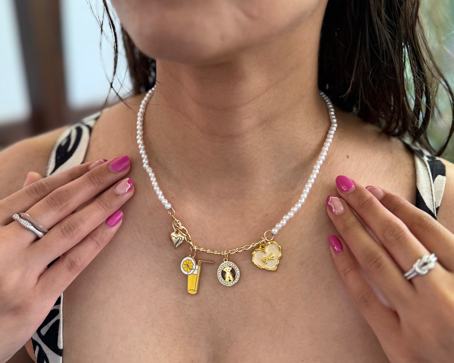 HEART CHARM NECKLACE