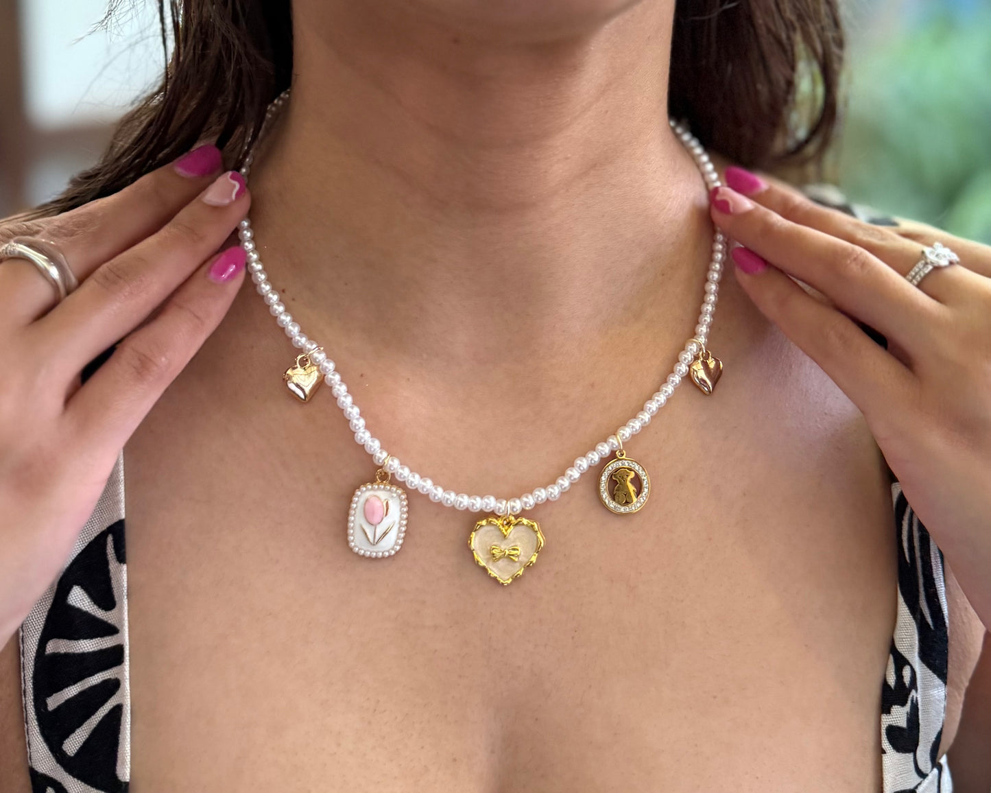 GOLDEN HEART CHRAM NECKLACE