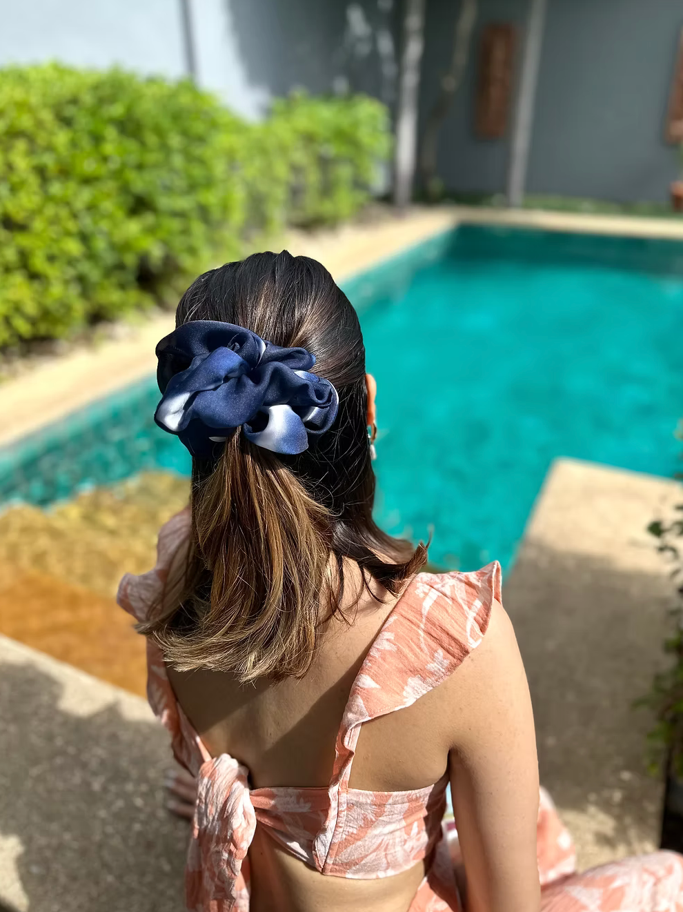 LOBELIA SATIN SCRUNCHIE