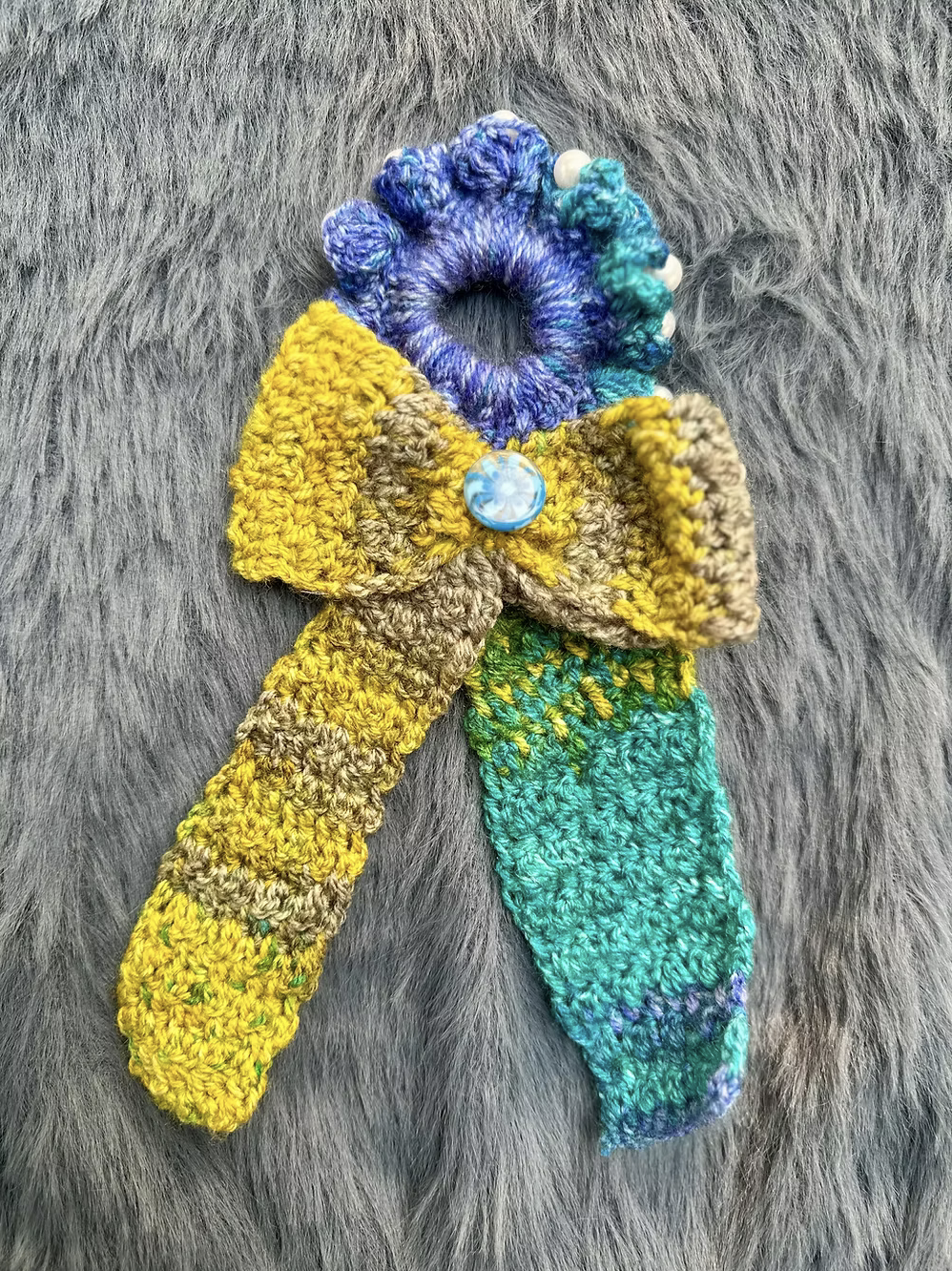 MARIGOLD CROCHET SCRUNCHIE