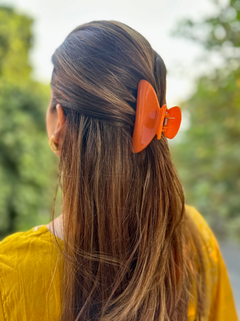 ORANGE LARGE HAIR CLAW