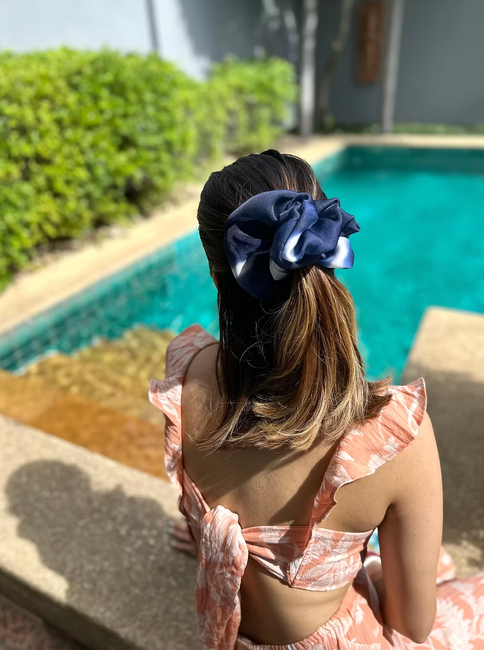 LOBELIA SATIN SCRUNCHIE