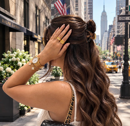MOCHA MUSE HAIR CLAW
