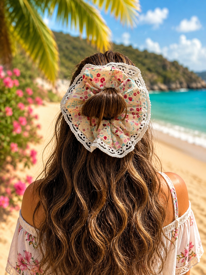 CHAMPAGNE BLOOM GIANT SCRUNCHIE