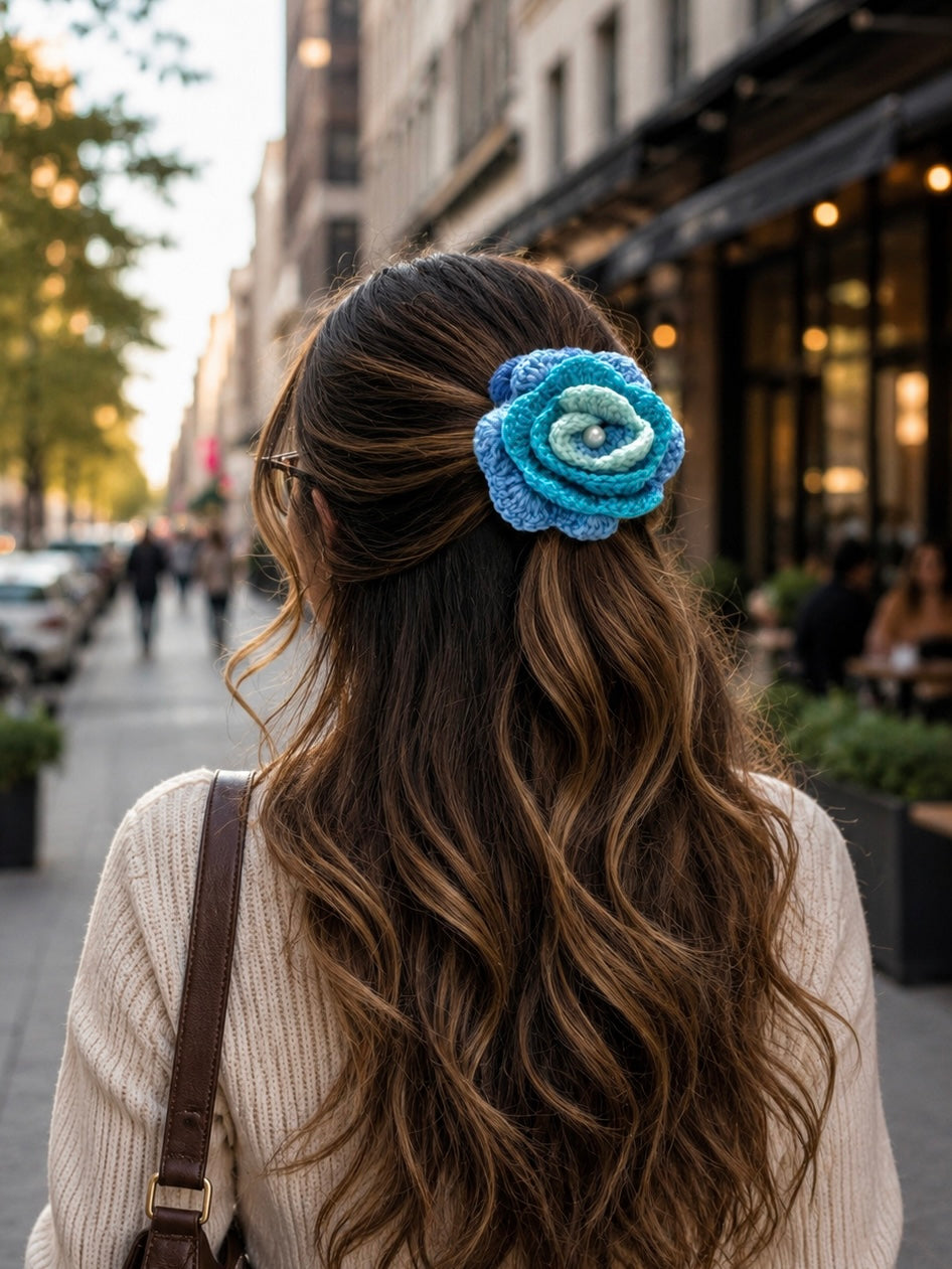 SEA MIST CROCHET BOW