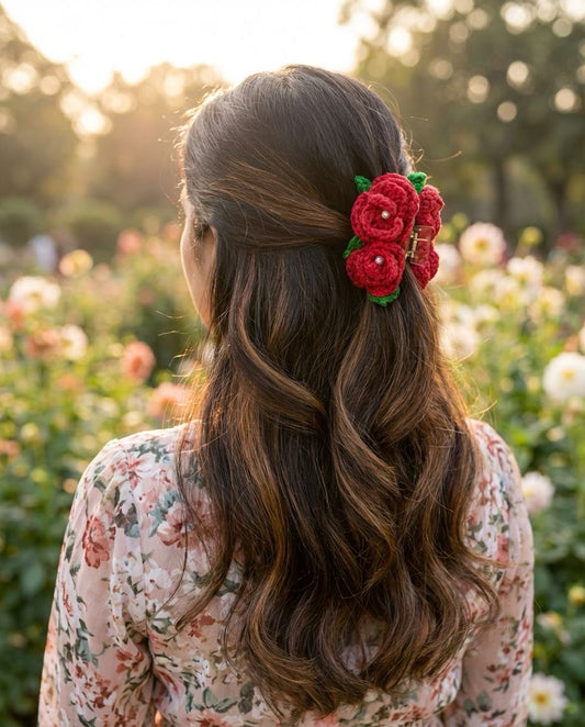 RED ROSE HAIR CLAW