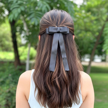 CALLA LILY PIGTAIL BOW