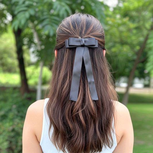CALLA LILY PIGTAIL BOW