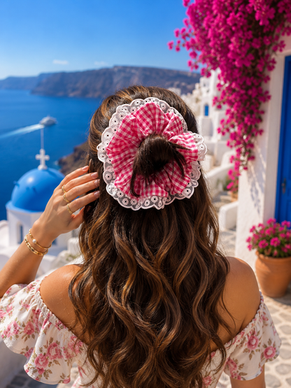 CEHRRY CRUSH GIANT SCRUNCHIE