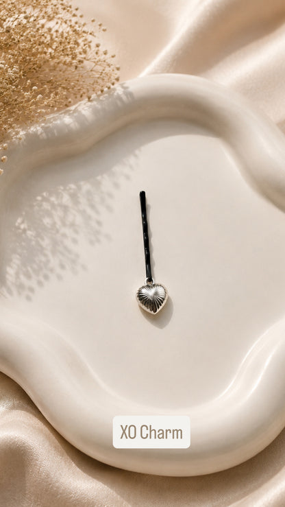 MOONLIT CHARM HAIR CLIP