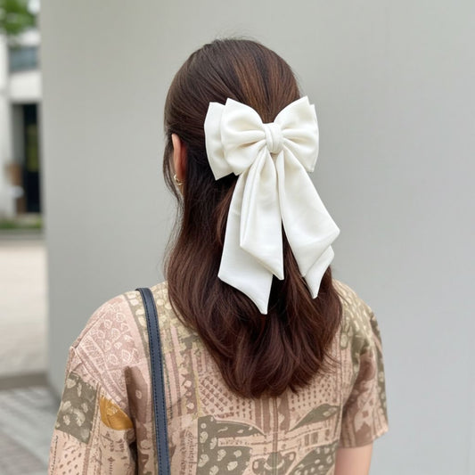 MOON FLOWER PIGTAIL BOW