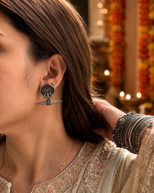 COIN SILVER OXIDIZED EARRINGS