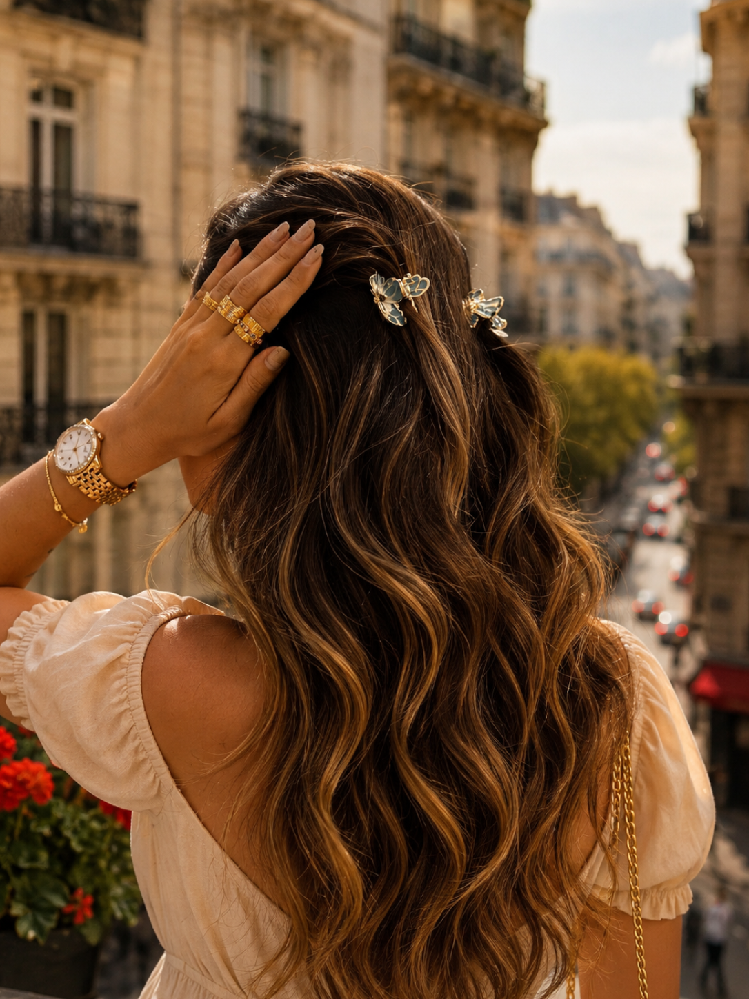 SAPPHIRE SKY MINI HAIR CLAW