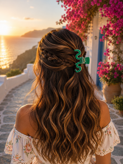EMERALD GLOW HAIR CLAW