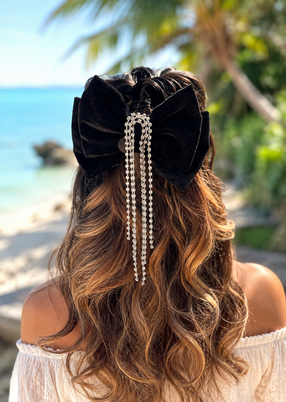 BLACK PEARL PIGTAIL BOW