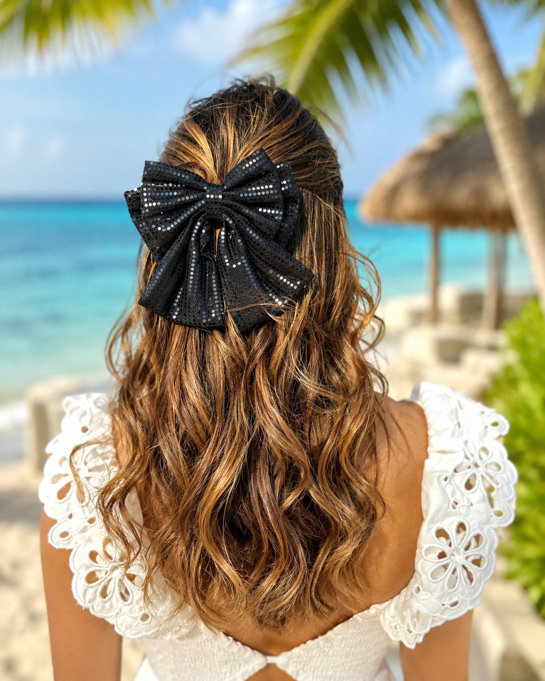 BLACK SHINE PIGTAIL BOW